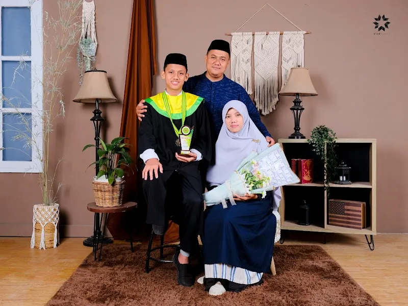 Looking for a Cilacap Photo Studio? Here's the Spot!